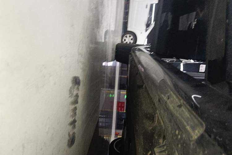 Used BMW 5 Series 2023 530Li Leading Model M Sport Package Right Side Sill