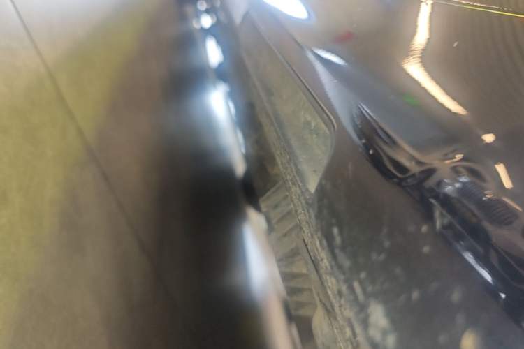 Used BMW 5 Series 2023 530Li Leading Model M Sport Package Right Side Sill