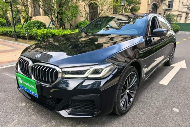 Ojetý BMW 5 Series 2023 530Li Leading Model M Sport Package