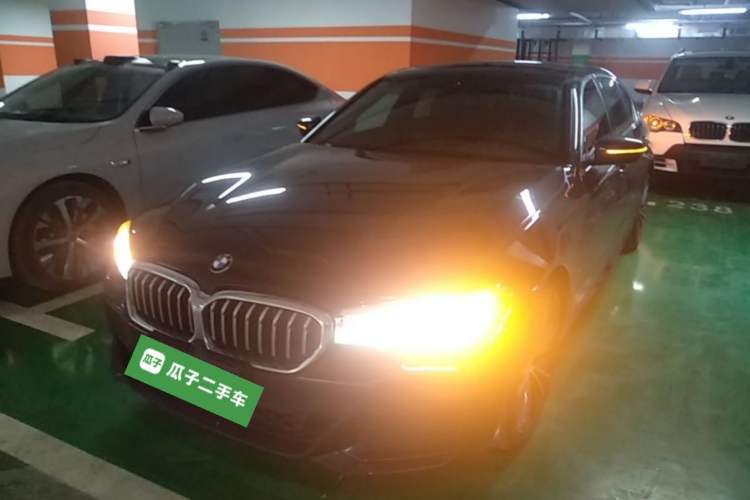 Used BMW 5 Series 2023 530Li Leading Model M Sport Package Guazi used car, China used car export, Used car for sale, Used  cars, Cheapest cars for sale