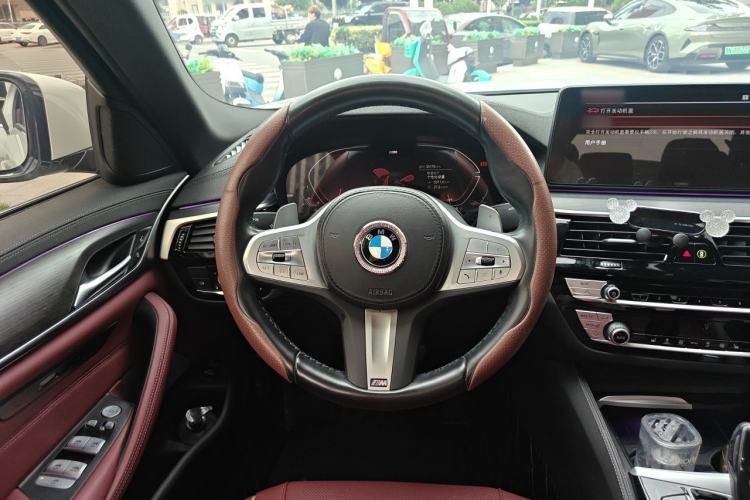 Used BMW 5 Series 2023 530Li Leading Model M Sport Package Steering Wheel