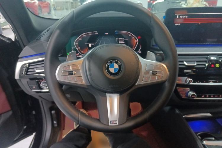 Used BMW 5 Series 2023 530Li Leading Model M Sport Package Steering Wheel