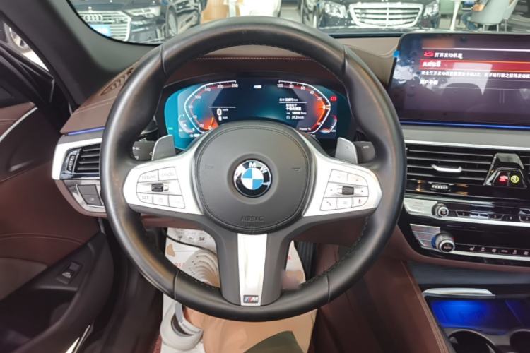 Used BMW 5 Series 2023 530Li Leading Model M Sport Package Steering Wheel