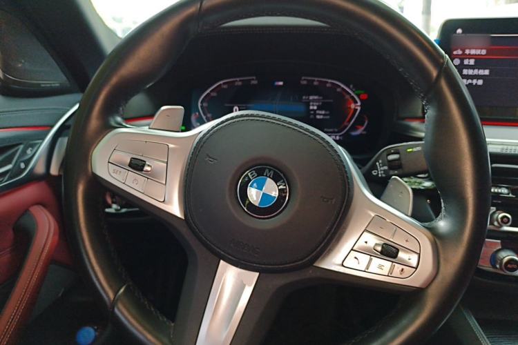 Used BMW 5 Series 2023 530Li Luxury Edition M Sport Package Steering Wheel