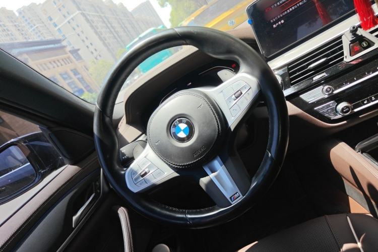 Used BMW 5 Series 2023 530Li xDrive M Sport Package Steering Wheel