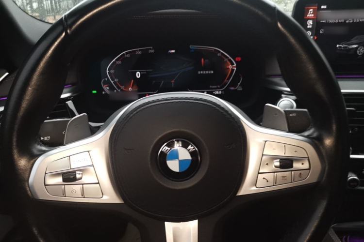 Used BMW 5 Series 2023 530Li Leading Model M Sport Package Steering Wheel