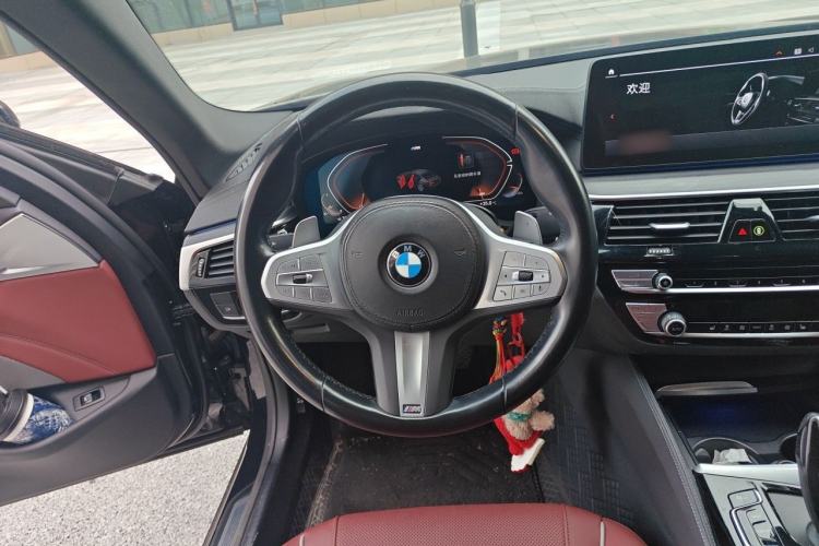 Used BMW 5 Series 2023 530Li Leading Model M Sport Package Steering Wheel