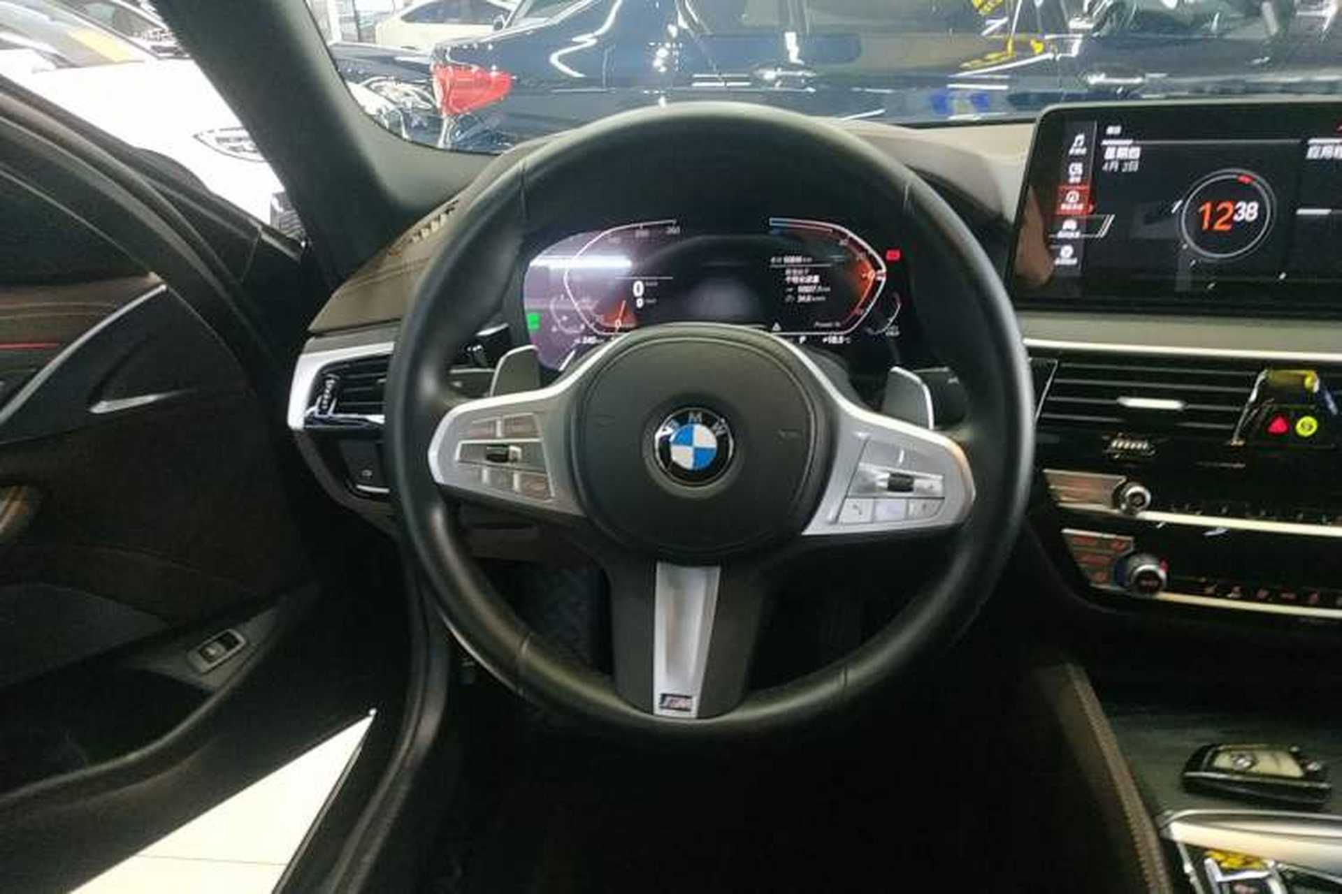Used BMW 5 Series 2023 530Li Leading Model M Sport Package Steering Wheel