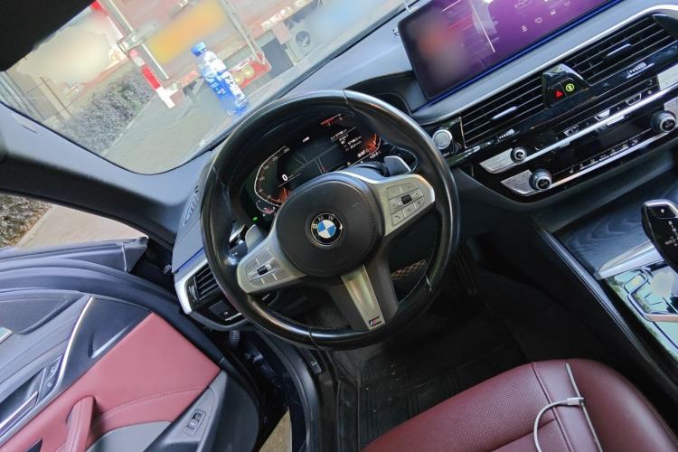 Used BMW 5 Series 2023 530Li Leading Model M Sport Package Steering Wheel