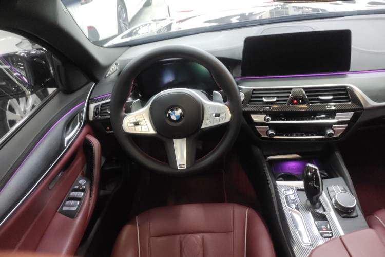 Used BMW 5 Series 2023 530Li xDrive M Sport Package Steering Wheel