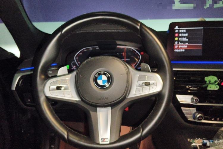 Used BMW 5 Series 2023 530Li Leading Model M Sport Package Steering Wheel