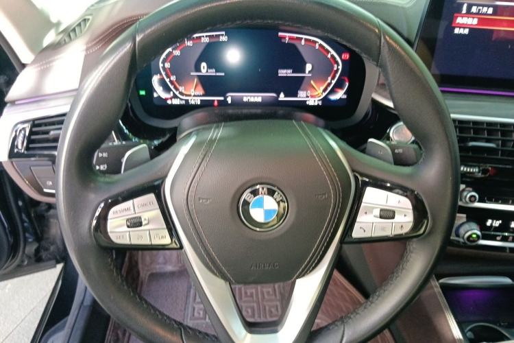 Used BMW 5 Series 2023 530Li Leading Edition Luxury Package Steering Wheel