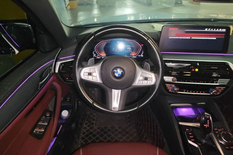 Used BMW 5 Series 2023 Restyled 530Li Leading Edition M Sport Package Steering Wheel
