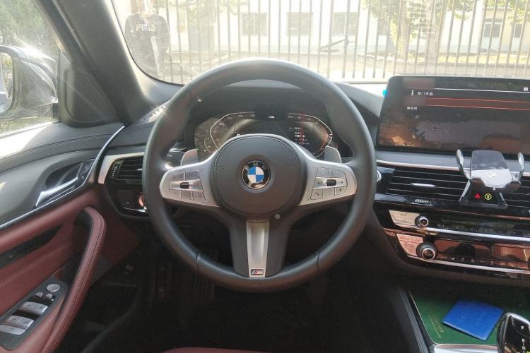 Used BMW 5 Series 2023 530Li Leading Model M Sport Package Steering Wheel