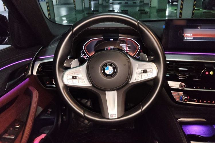 Used BMW 5 Series 2023 530Li Leading Model M Sport Package Steering Wheel