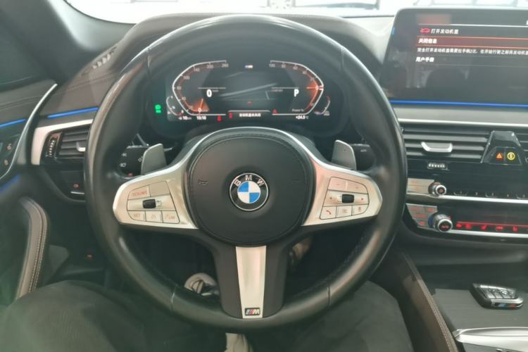 Used BMW 5 Series 2023 530Li Leading Model M Sport Package Steering Wheel