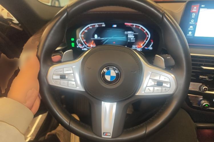 Used BMW 5 Series 2023 530Li Leading Model M Sport Package Steering Wheel