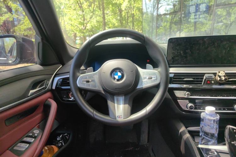 Used BMW 5 Series 2023 Restyled 530Li Leading Edition M Sport Package Steering Wheel