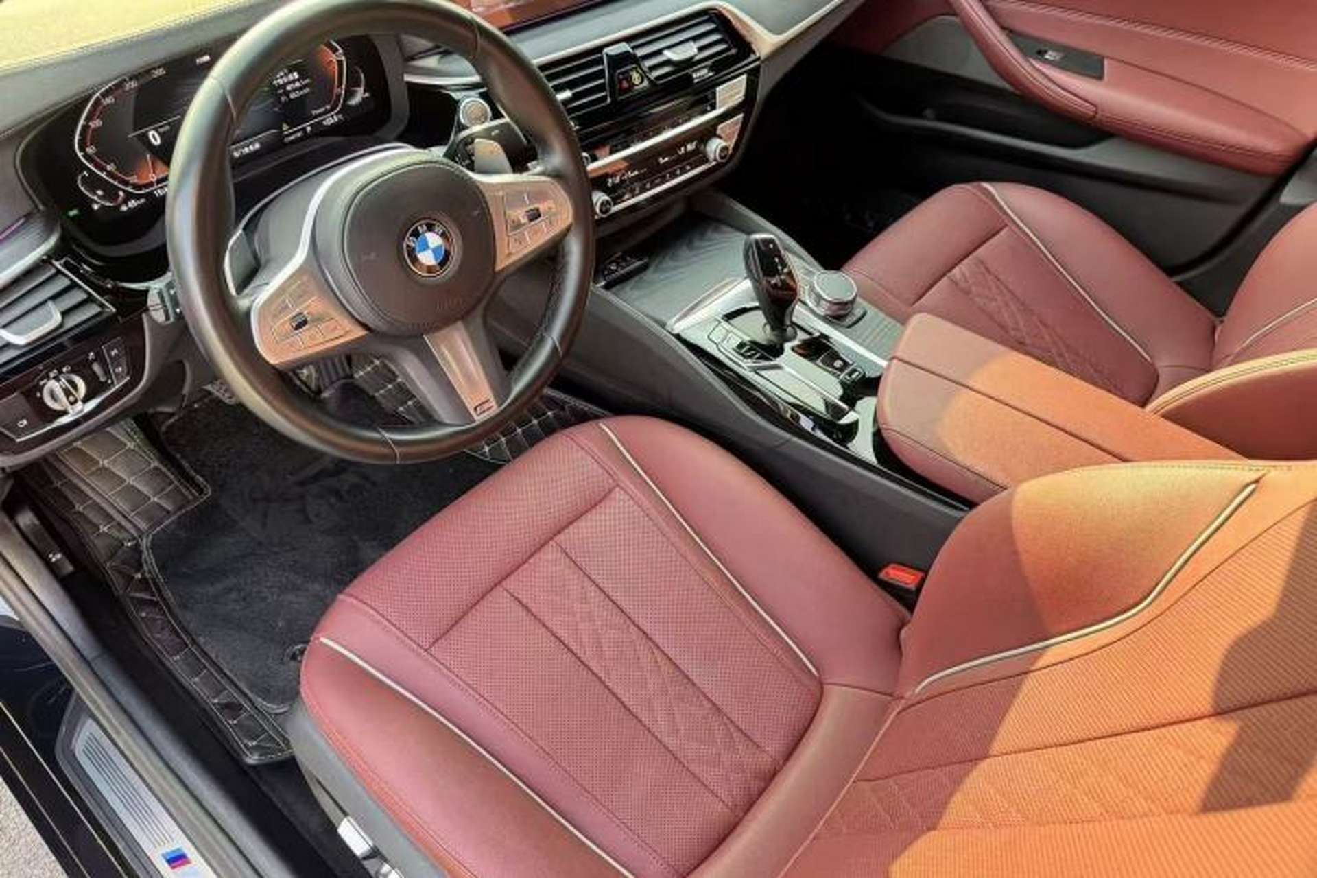 Used BMW 5 Series 2023 Restyled 530Li Leading Edition M Sport Package Steering Wheel