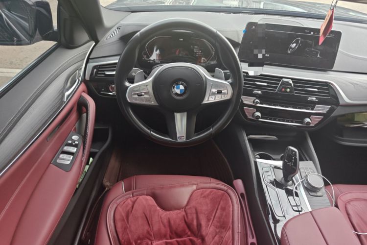 Used BMW 5 Series 2023 530Li Leading Model M Sport Package Steering Wheel