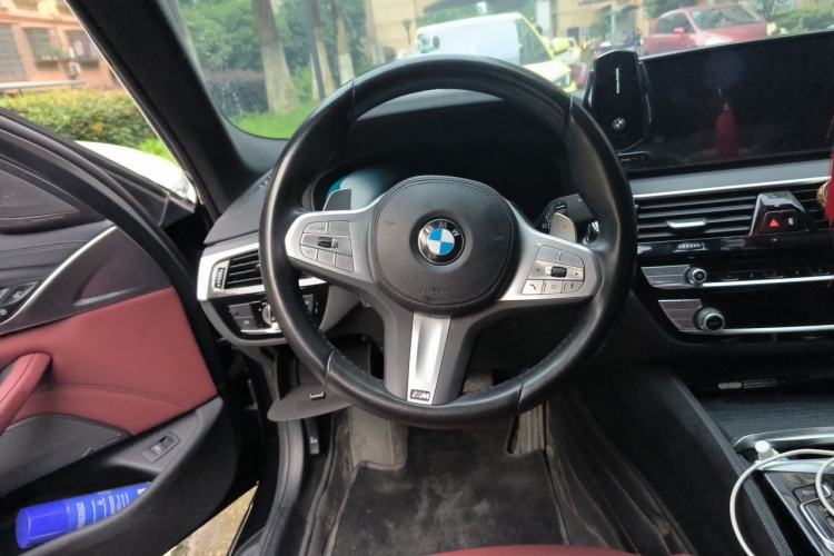 Used BMW 5 Series 2023 Restyled 530Li Luxury Edition M Sport Package Steering Wheel
