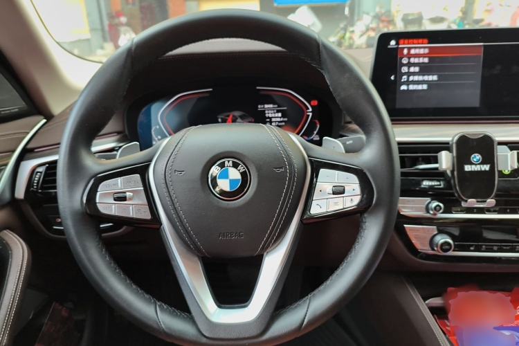 Used BMW 5 Series 2023 530Li Leading Edition Luxury Package Steering Wheel