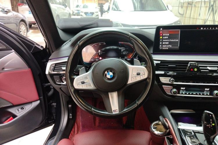 Used BMW 5 Series 2023 530Li Luxury Edition Premium Package Steering Wheel