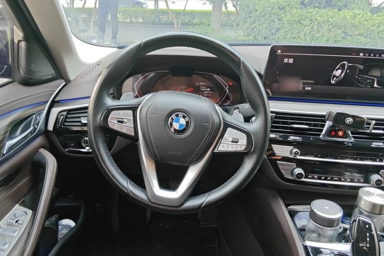 Used BMW 5 Series 2023 530Li Luxury Edition Premium Package Steering Wheel