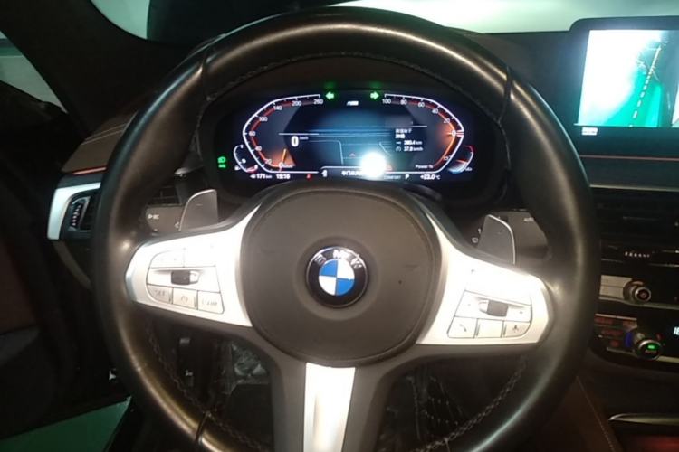 Used BMW 5 Series 2023 530Li Leading Model M Sport Package Steering Wheel