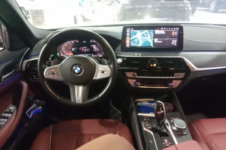 Used BMW 5 Series 2023 Restyled 530Li Leading Edition M Sport Package Steering Wheel