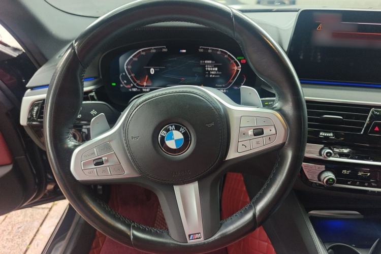 Used BMW 5 Series 2023 530Li Leading Model M Sport Package Steering Wheel
