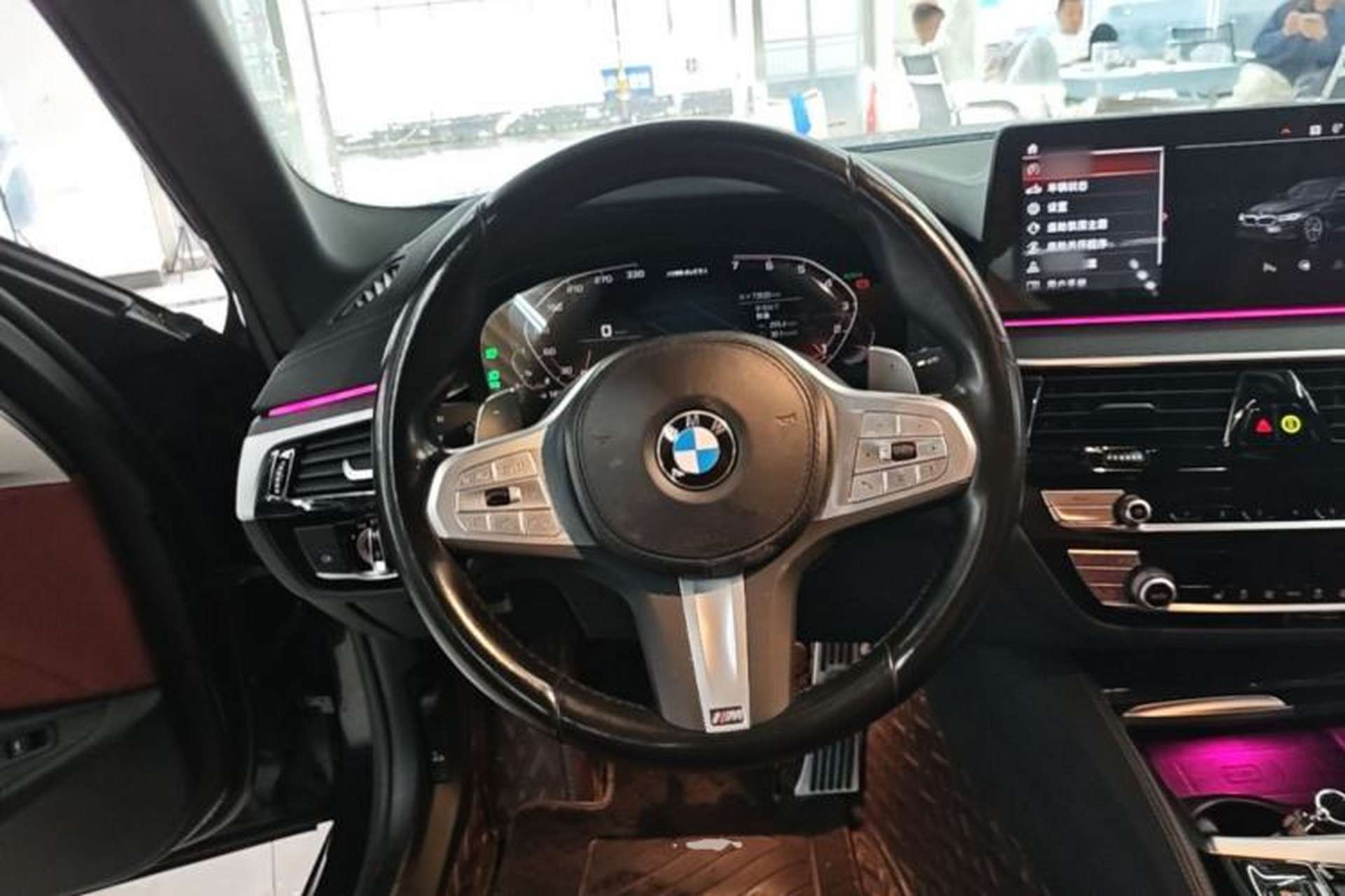 Used BMW 5 Series 2023 530Li Leading Model M Sport Package Steering Wheel