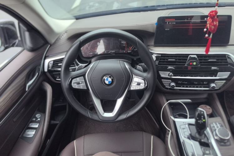 Used BMW 5 Series 2023 Facelifted 530Li Leading Luxury Package Steering Wheel