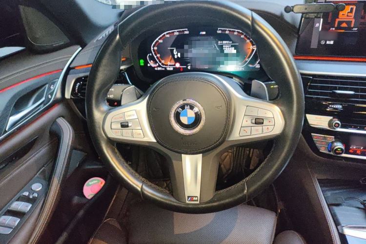 Used BMW 5 Series 2023 530Li Luxury Edition M Sport Package Steering Wheel