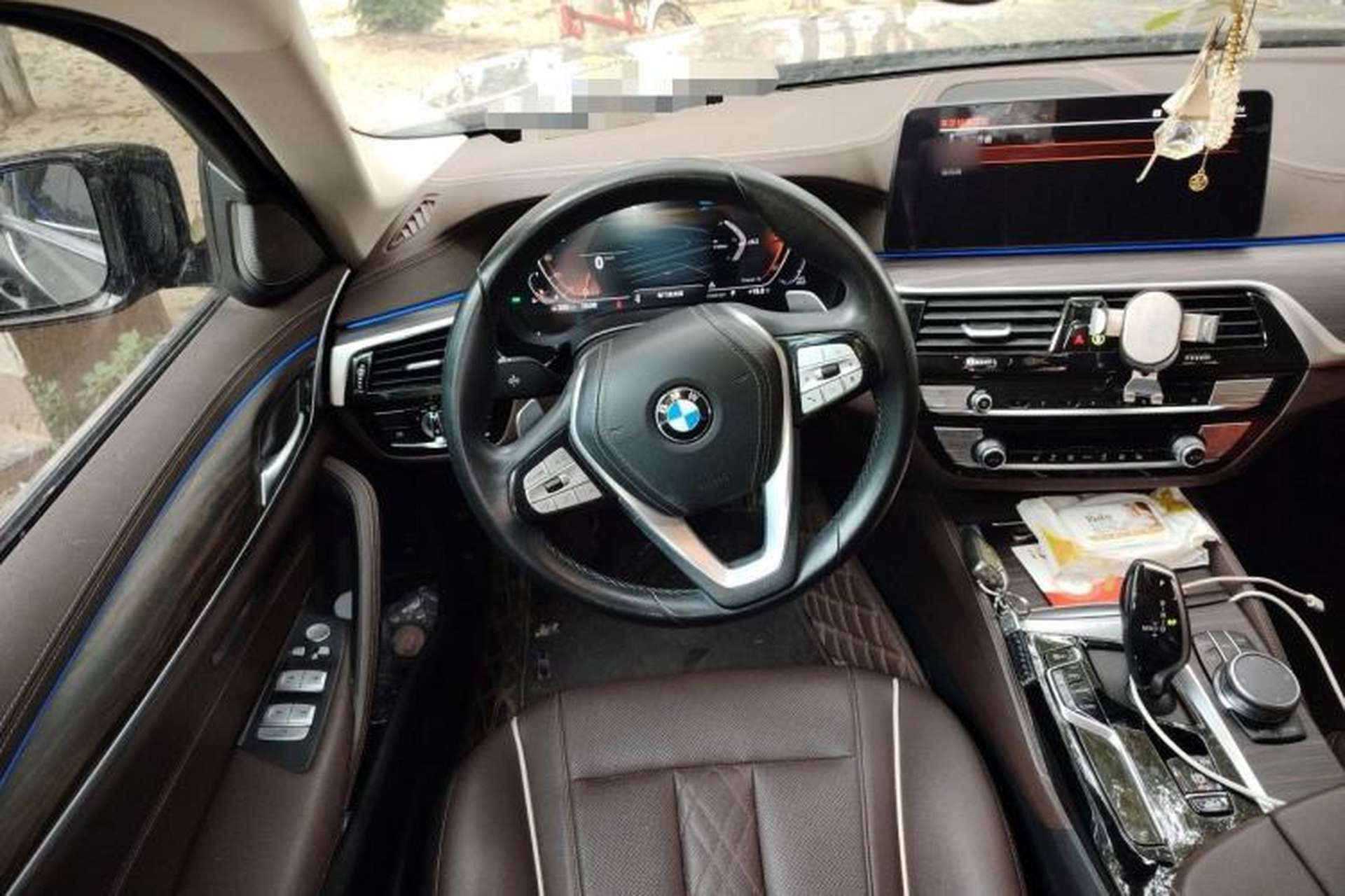 Used BMW 5 Series 2023 530Li Leading Edition Luxury Package Steering Wheel