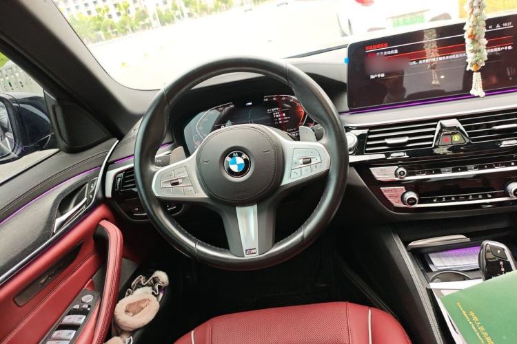 Used BMW 5 Series 2023 530Li Leading Model M Sport Package Steering Wheel