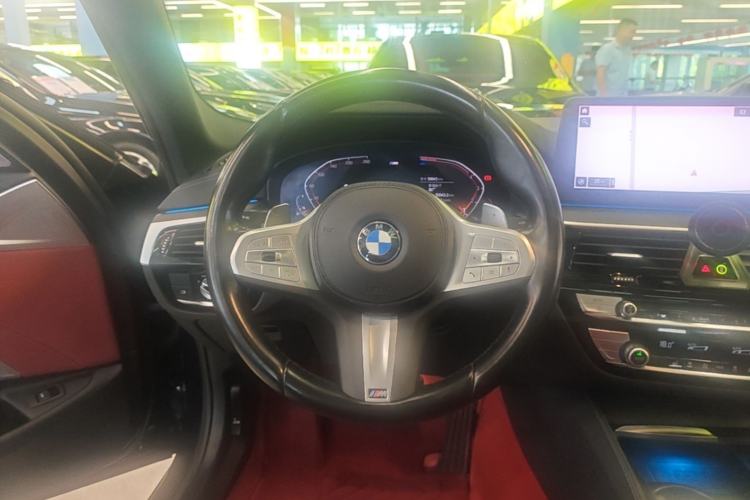 Used BMW 5 Series 2023 530Li Leading Model M Sport Package Steering Wheel