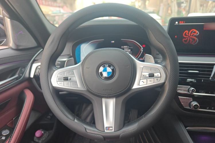 Used BMW 5 Series 2023 530Li Leading Model M Sport Package Steering Wheel