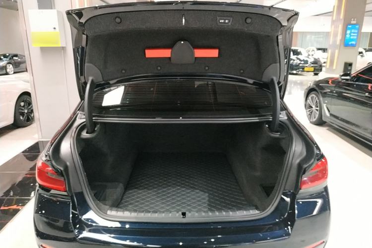 Used BMW 5 Series 2023 530Li Leading Model M Sport Package Trunk