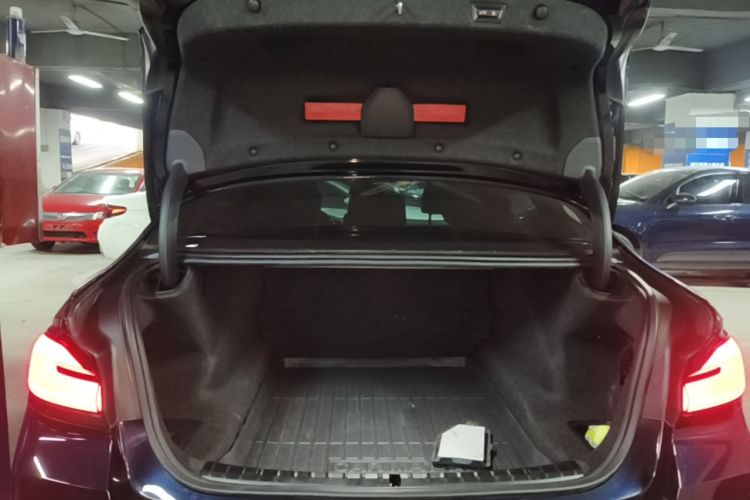 Used BMW 5 Series 2023 530Li Leading Model M Sport Package Trunk