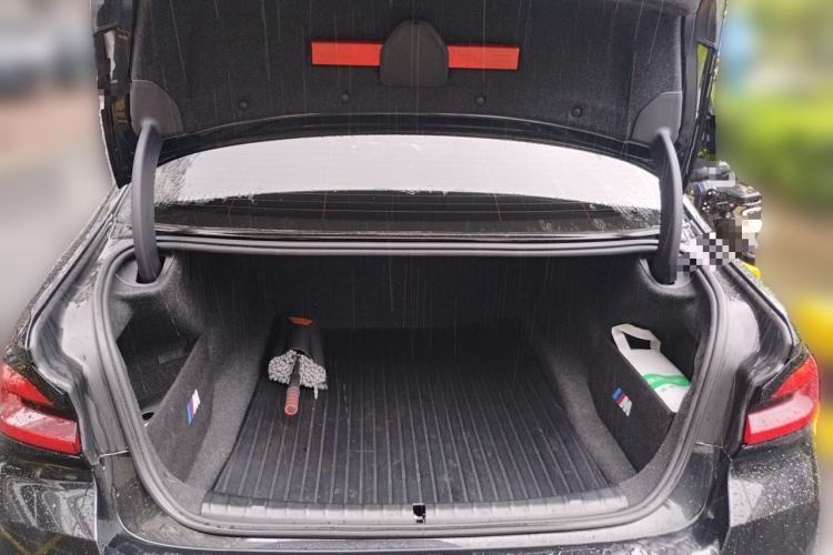 Used BMW 5 Series 2023 530Li Leading Model M Sport Package Trunk