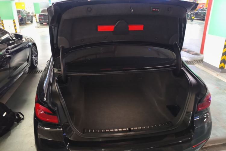 Used BMW 5 Series 2023 530Li Leading Model M Sport Package Trunk