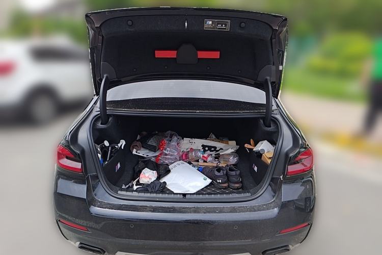 Used BMW 5 Series 2023 530Li Luxury Edition M Sport Package Trunk