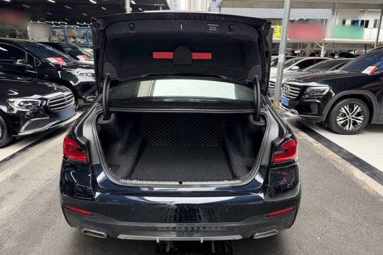 Used BMW 5 Series 2023 530Li Leading Model M Sport Package Trunk