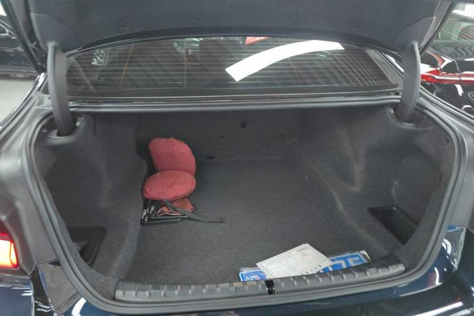 Used BMW 5 Series 2023 530Li Luxury Edition M Sport Package Trunk