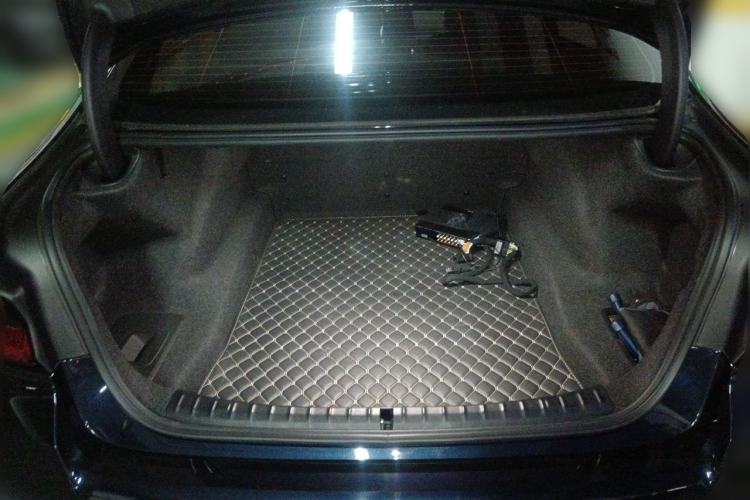Used BMW 5 Series 2023 Restyled 530Li Leading Edition M Sport Package Trunk