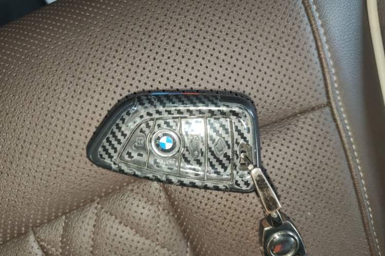 Used BMW 5 Series 2023 530Li Leading Model M Sport Package Vehicle Key