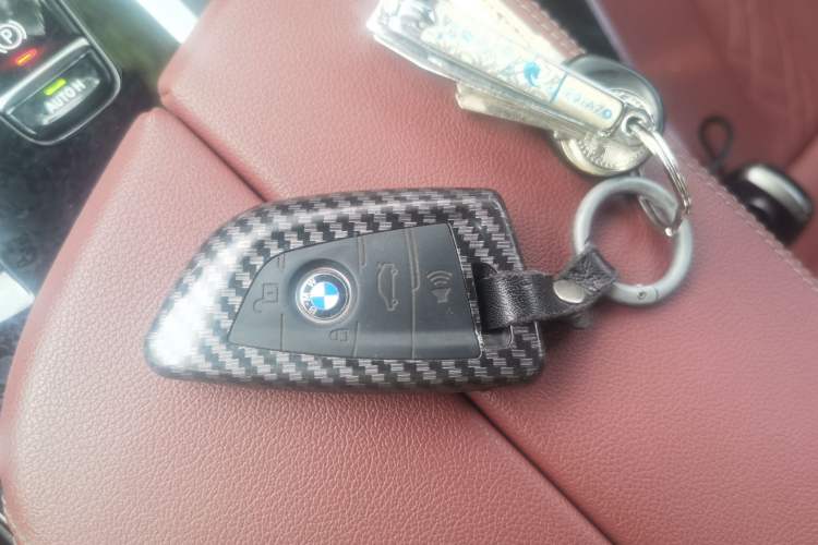 Used BMW 5 Series 2023 530Li xDrive M Sport Package Vehicle Key