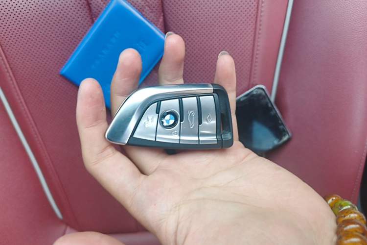 Used BMW 5 Series 2023 530Li Leading Model M Sport Package Vehicle Key