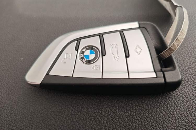 Used BMW 5 Series 2023 530Li Leading Model M Sport Package Vehicle Key